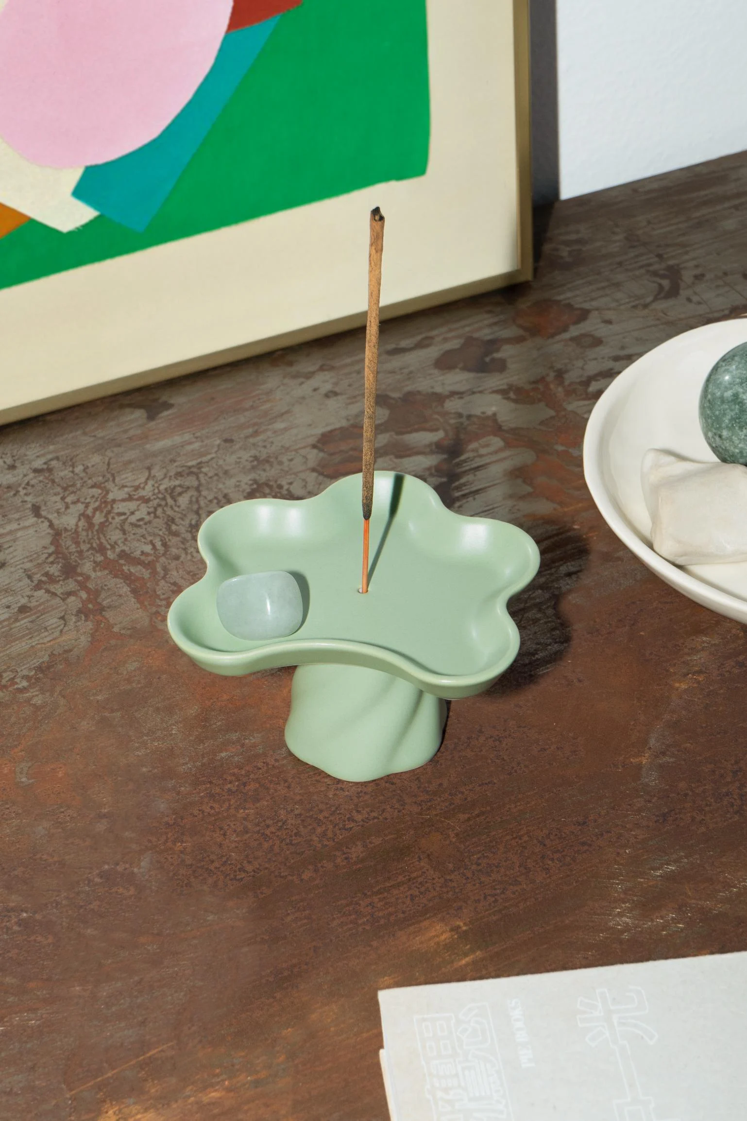 Octaevo Templo Incense Holder Green 01