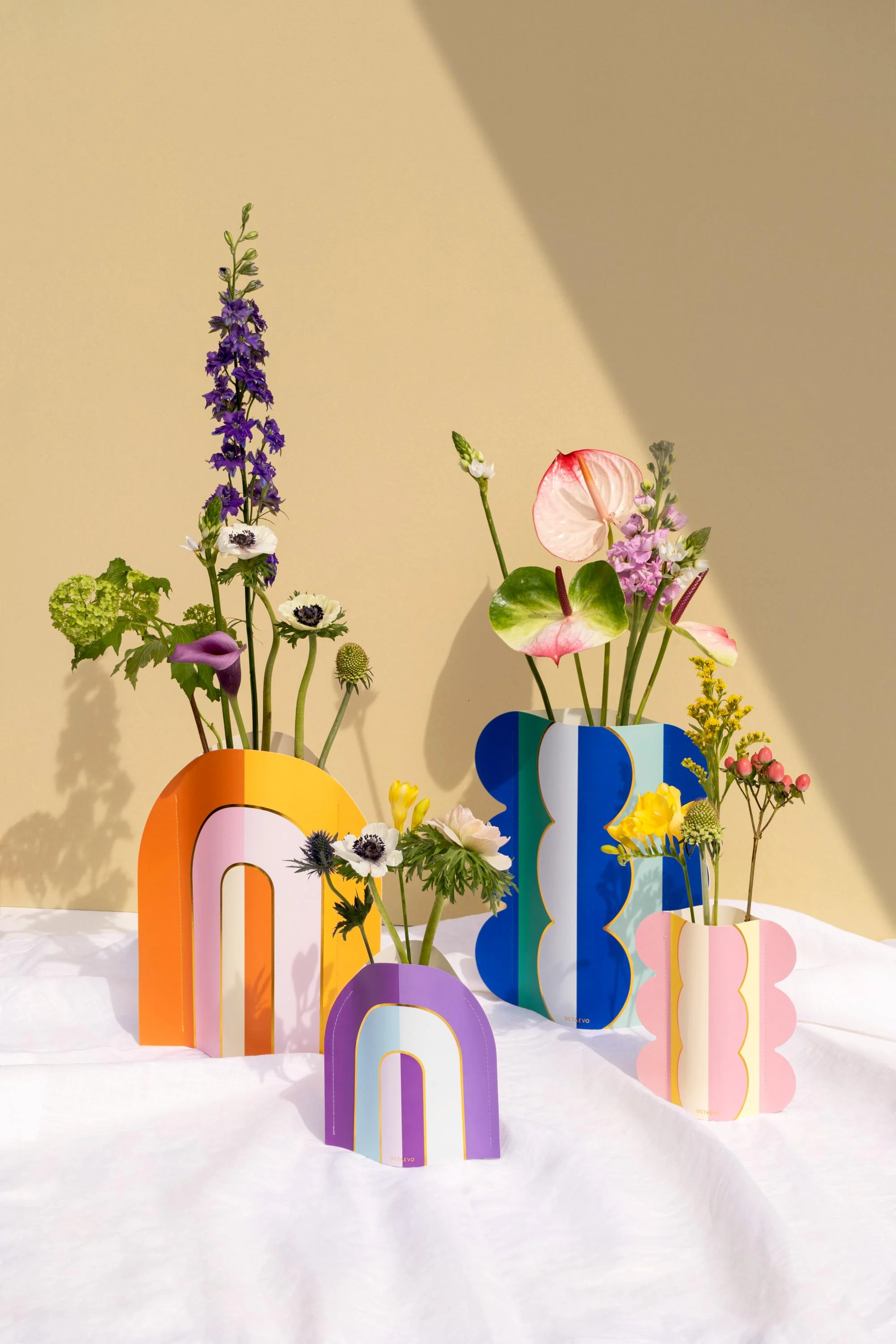 Octaevo Papervases Riviera